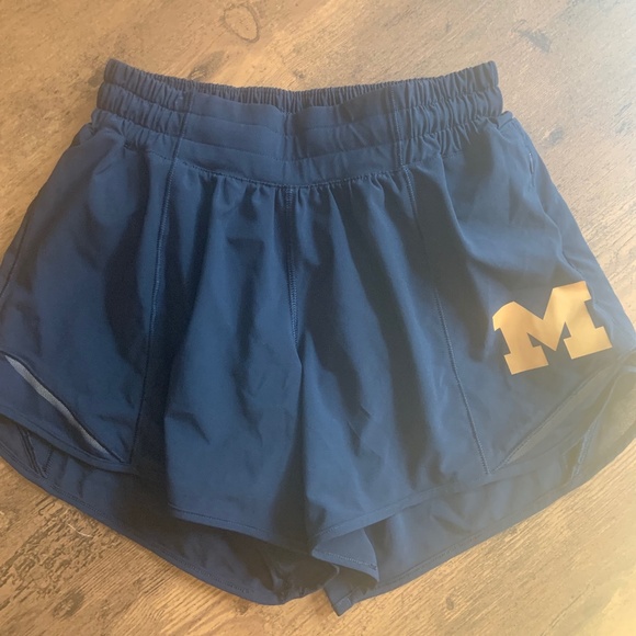 Lululemon Michigan Wolverines Shorts - Picture 1 of 5